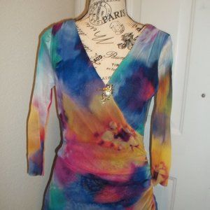 Elana Kattan Rainbow Blouse W/Bullfrog that is Gold Tone & Faux Pearls ** EUC **